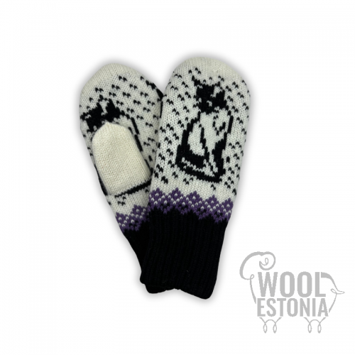 Варежки с кошкой