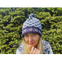 Hat with "Kihnu" pattern
