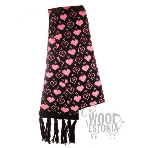 Scarf with hearts