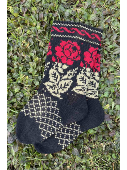 Socks with roses