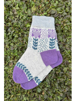 Woolen socks with a "Flower" pattern