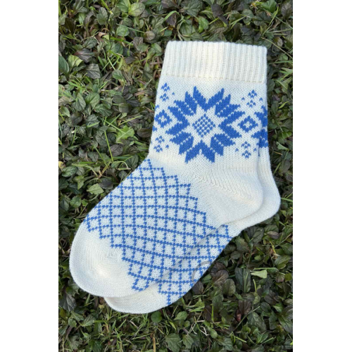 Woolen socks with a star