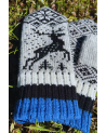 Mittens with a deer