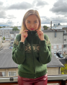 Woman's wool sweater with a full-zip