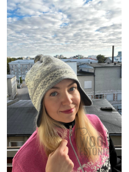 Hat with a star, with ears