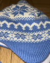 Kids winter hat with a star