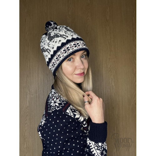 Шапка со звездой