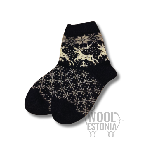 Woolen socks with a deer