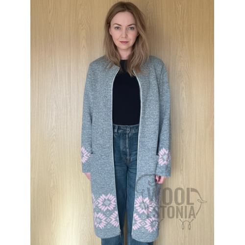 Woman's jacket with roses