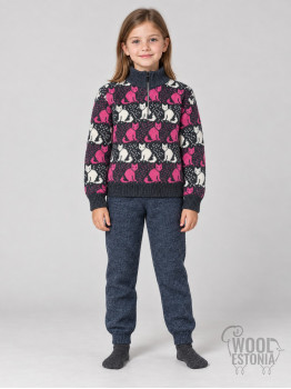Sweater for children. Sweater with fleece lining on neck.
