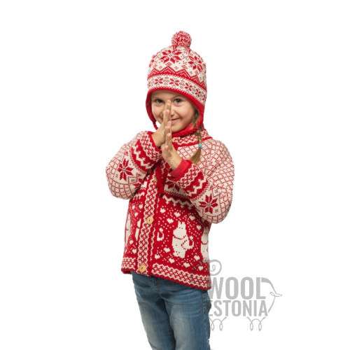 Kids winter hat with a star
