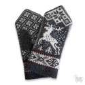 Woolen mittens with a "Deer" pattern